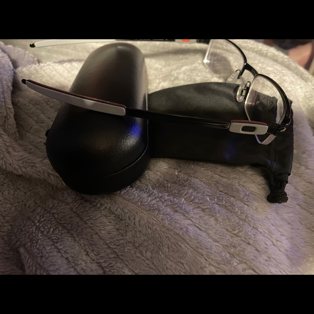 Oakley Glasses/Frames - image 5